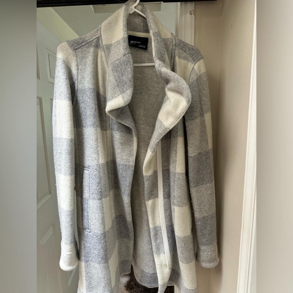Marmot Gray and Cream Checkered Trench Coat